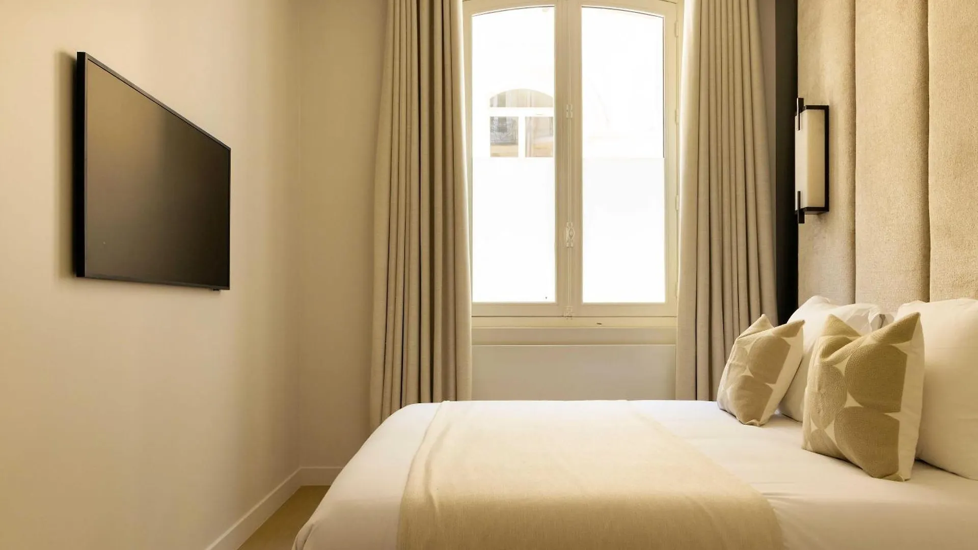 Daire Luxurious Residence Madeleine - Saint Honore Paris Fransa