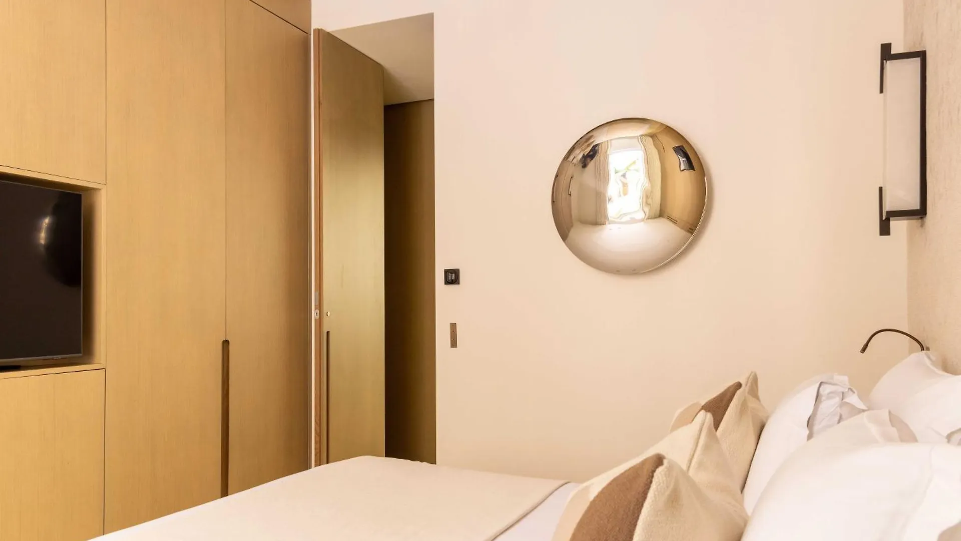 Luxurious Residence Madeleine - Saint Honore Paris Daire