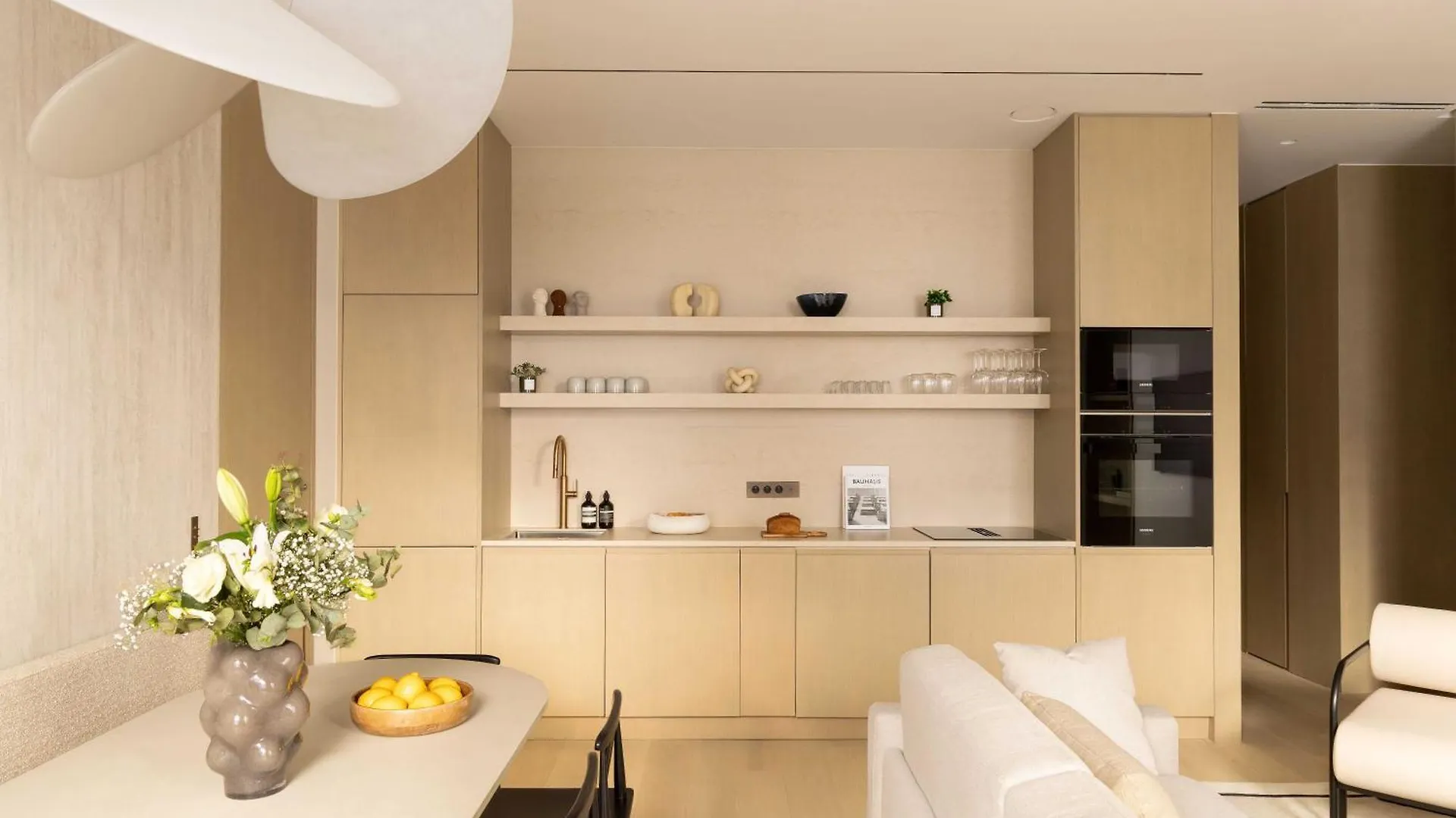 Apartamento Luxurious Residence Madeleine - Saint Honore Paris França